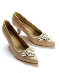 Peach court heels with brooch